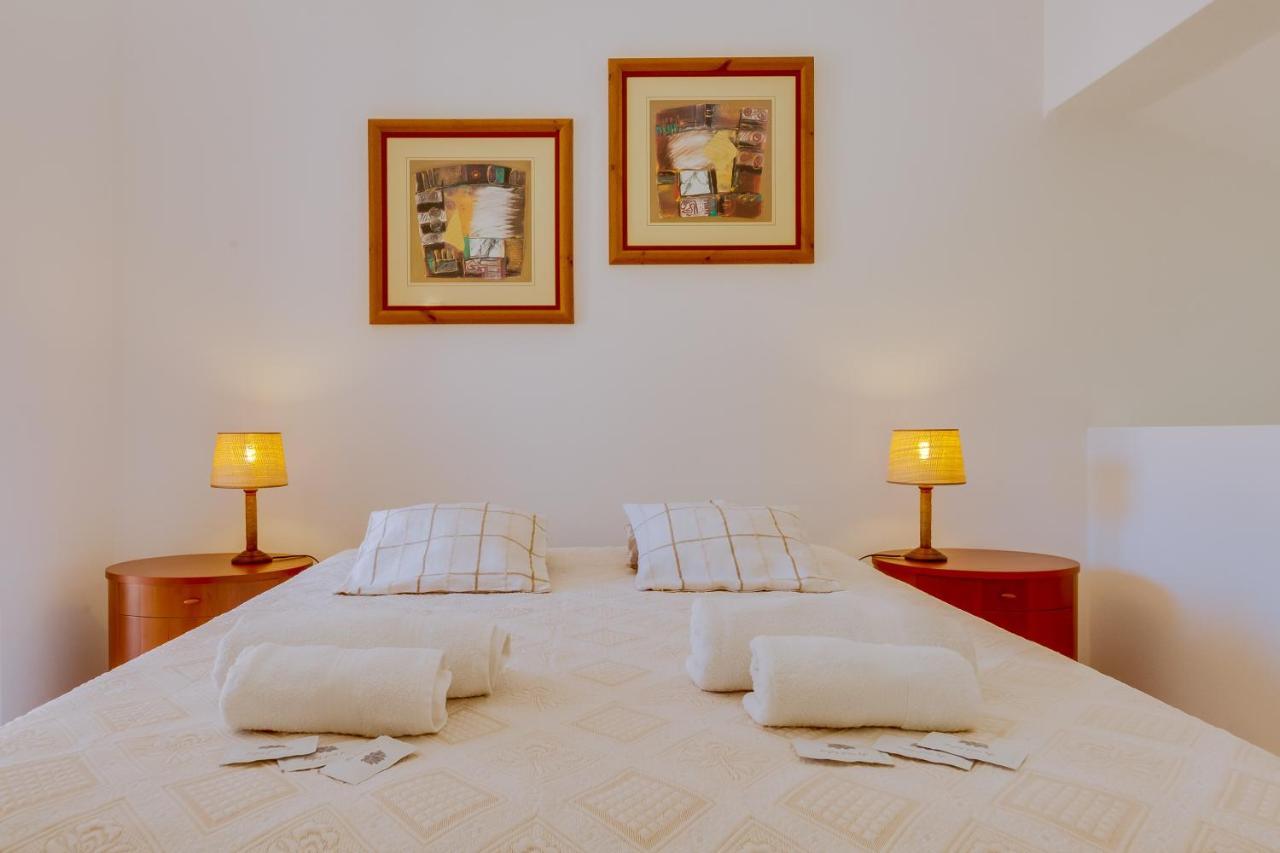 Small Villa 4Pax -Shared Pool @ Homesbyfc อัลบูเฟรา ภายนอก รูปภาพ